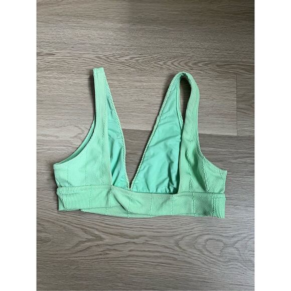 Aerie Triangle Bikini Top Medium Green Elastic Swim Bathing Suit Coverage - Picture 2 of 3